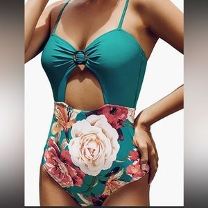 Cupshe Cutout One Piece Swimsuit